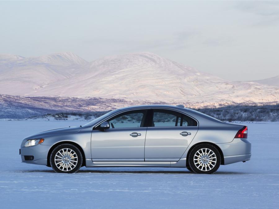  Volvo S80 2006 года  (фото 98 из 160)